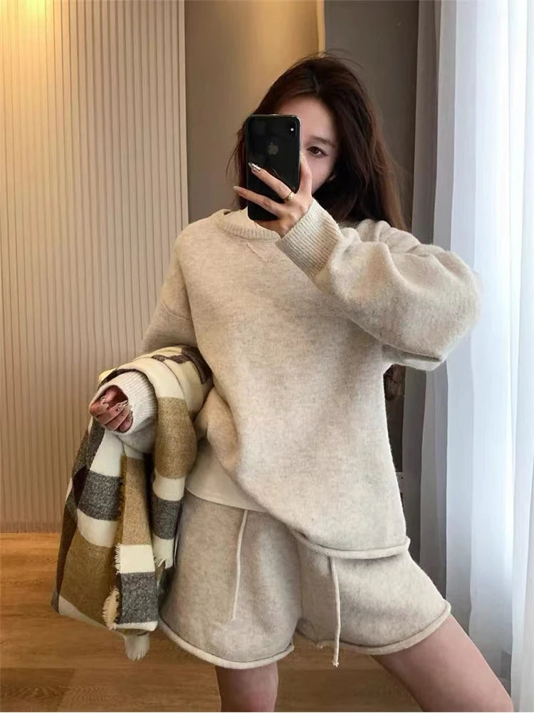 Korean Lazy Style Women's Set Autumn/Winter New Sheep Wool Loose O- Neck Long Sleeve Sweater High Waist Knit Shorts 2-piece Suit