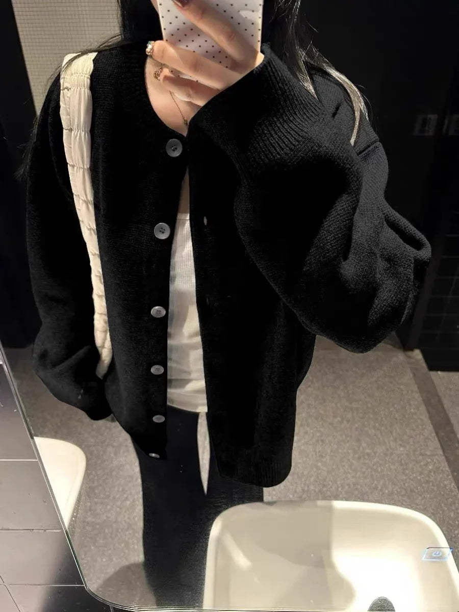 Round-neck 100 pure cashmere knitted cardigan women autumn and winter with a thick black sweater  a wool base coat