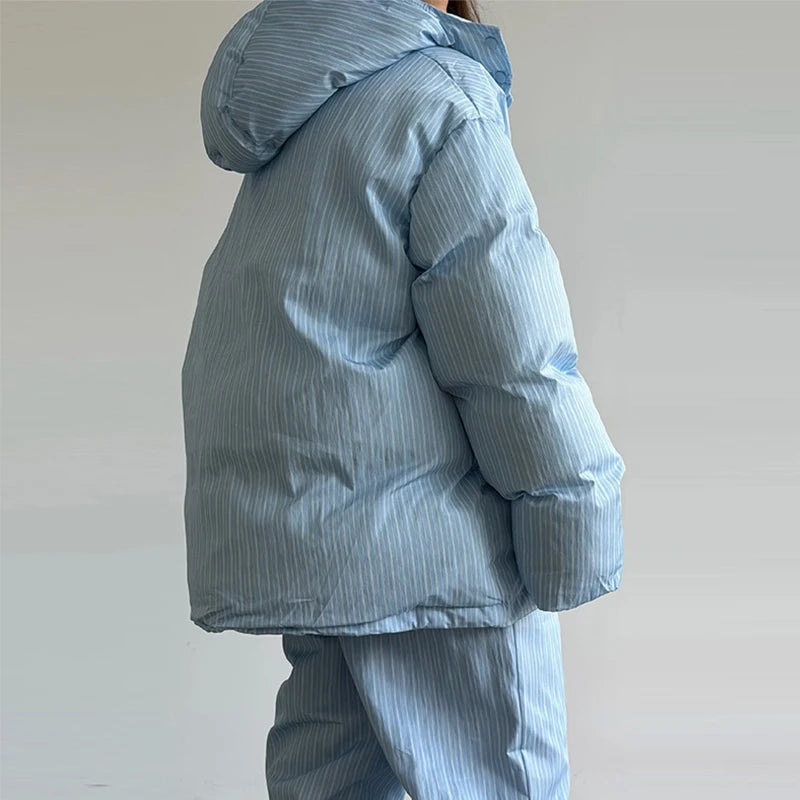 2026 Women Vertical Striped 2‑Piece Winter Outfit Detachable Hood Puffer Jacket Drawstring Baggy Snow Pants Warm Matching Sets