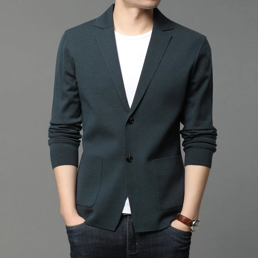 New Autumn Style Cardigan Men's Coat, Korean Version, Knitted Suit, Pure Color Sweater, Personalized for Young People's Coat