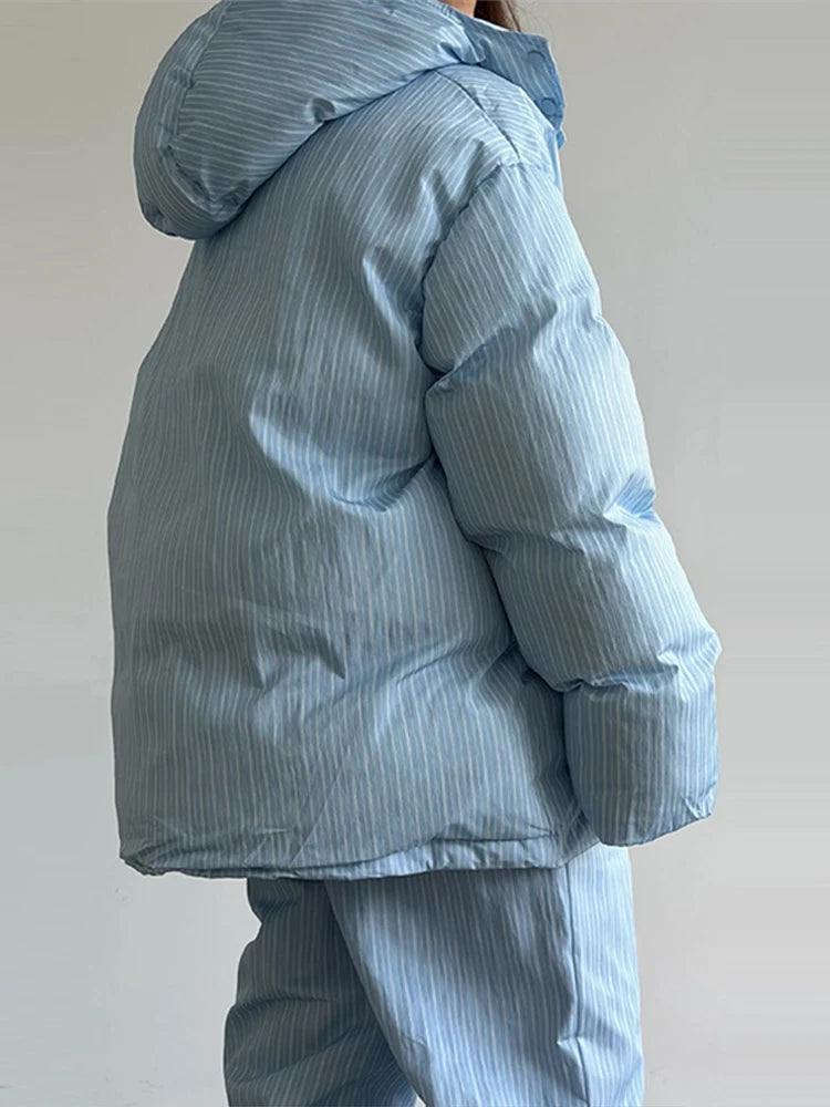 2026 Women Vertical Striped 2‑Piece Winter Outfit Detachable Hood Puffer Jacket Drawstring Baggy Snow Pants Warm Matching Sets