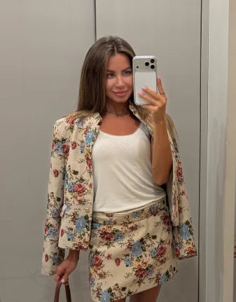 Women Cropped Floral Print Jacket Stand Collar Long Sleeve Button Front Pockets Vintage Loose Short Coat 2026 Autumn Chic Blazer