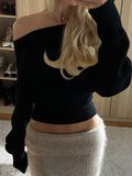 Autumn Winter New Solid Off-Shoulder Sweater Slash Neck Long Sleeve Knitted Pullovers Fashionable Commuting Versatile Short Top
